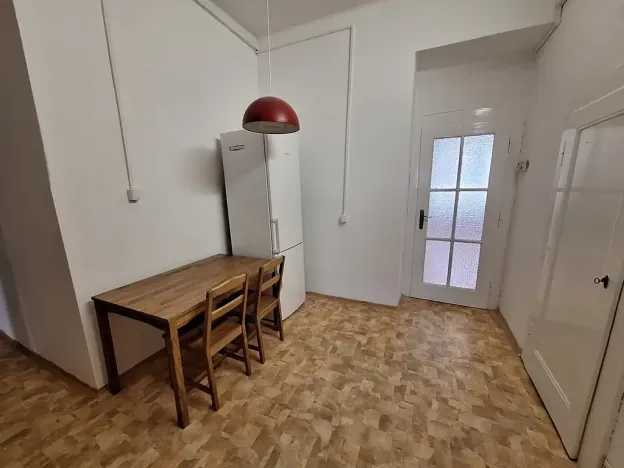 Pronájem pokoje, Praha - Vinohrady, Písecká, 20 m2