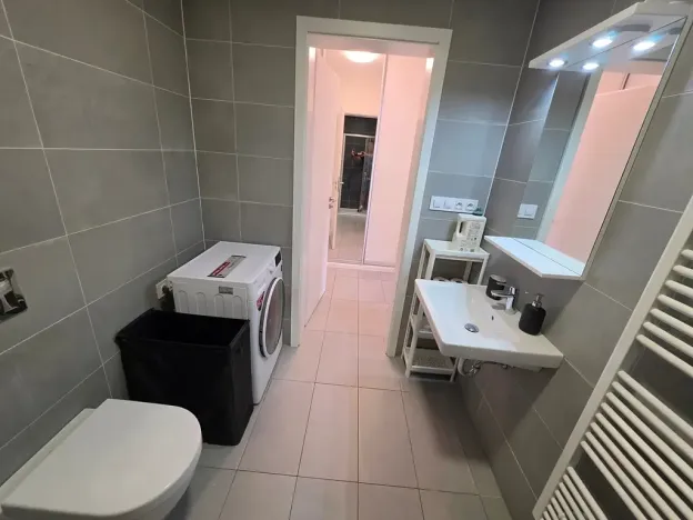 Pronájem bytu 1+kk, Praha - Jinonice, Kloudova, 23 m2