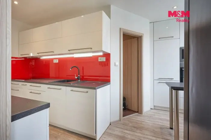 Prodej bytu 3+1, Uherské Hradiště - Jarošov, Markov, 75 m2