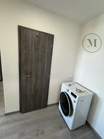Pronájem bytu 2+kk, České Budějovice, Dlouhá, 43 m2