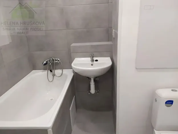 Pronájem bytu 1+kk, Ostrava, Bohumínská, 27 m2