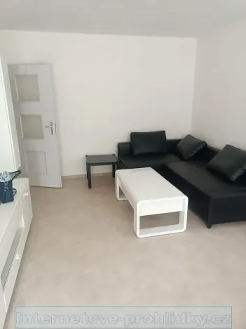 Pronájem bytu 3+1, Praha - Kamýk, 70 m2