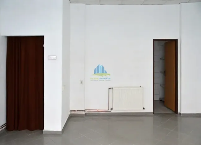 Pronájem obchodního prostoru, Aš, Hlavní, 32 m2