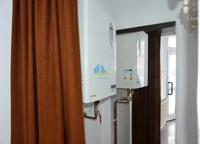 Pronájem obchodního prostoru, Aš, Hlavní, 32 m2