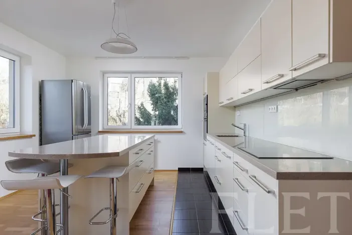 Prodej bytu 2+kk, Praha - Smíchov, Na Popelce, 58 m2
