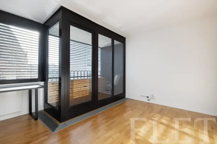 Pronájem bytu 1+kk, Praha - Libeň, Zenklova, 33 m2