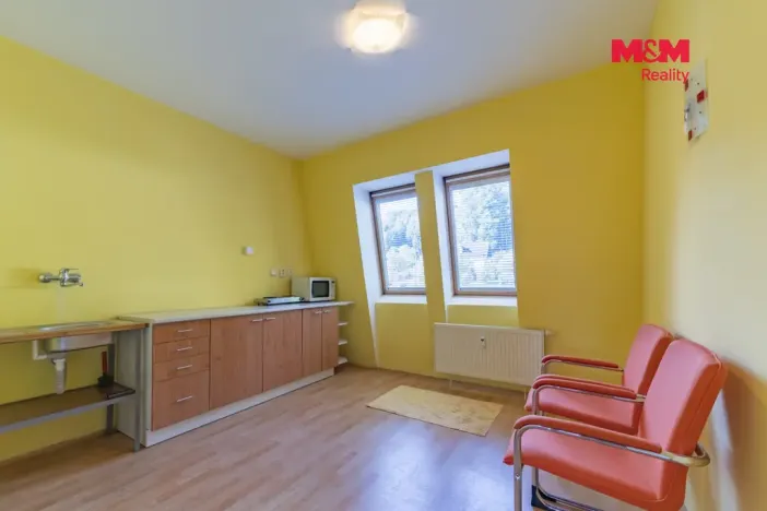 Pronájem bytu 2+1, Aš, Hlavní, 67 m2