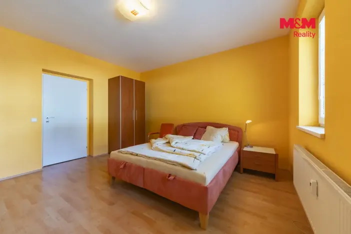 Pronájem bytu 2+1, Aš, Hlavní, 67 m2
