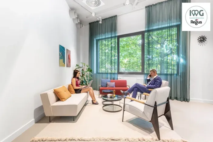 Pronájem kanceláře, Praha - Karlín, Rohanské nábřeží, 10 m2