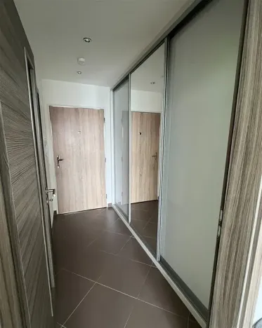 Prodej bytu 2+kk, Praha - Letňany, Hlučkova, 61 m2