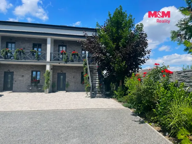 Pronájem bytu 2+kk, Nupaky, 30 m2