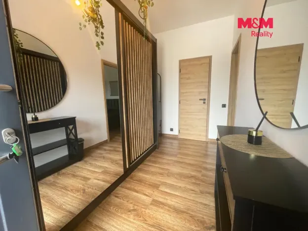 Pronájem bytu 2+kk, Nupaky, 30 m2