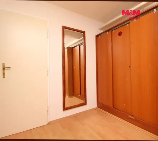 Pronájem bytu 2+kk, Hradec Králové, Střelecká, 45 m2