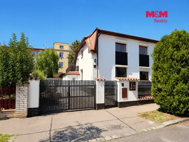 Pronájem atypického bytu, Praha - Hostivař, V nové čtvrti, 125 m2