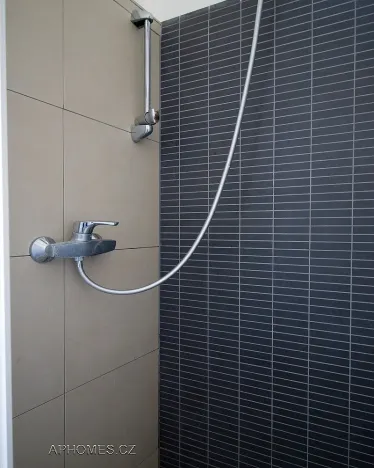 Pronájem bytu 2+kk, Praha - Michle, Hanusova, 36 m2