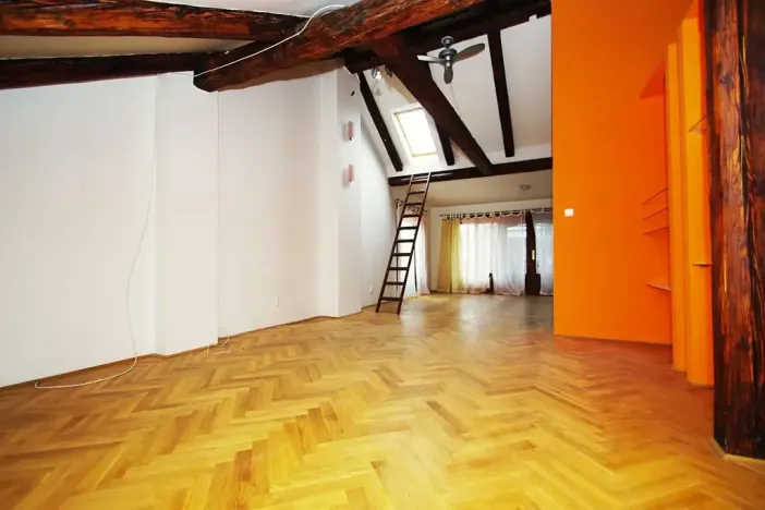 Pronájem atypického bytu, Praha - Smíchov, Viktora Huga, 164 m2