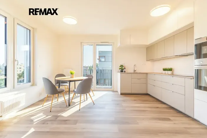Pronájem bytu 2+kk, Praha - Hlubočepy, Divíškové, 53 m2