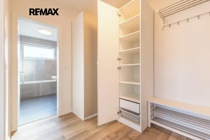 Pronájem bytu 2+kk, Praha - Hlubočepy, Divíškové, 53 m2