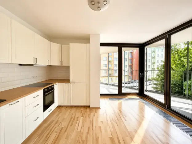 Prodej bytu 2+kk, Praha - Žižkov, Ke kapslovně, 58 m2