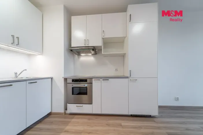 Pronájem bytu 2+kk, Mělník, Za Stadionem, 71 m2