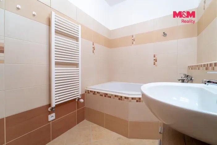Pronájem bytu 2+kk, Mělník, Za Stadionem, 71 m2