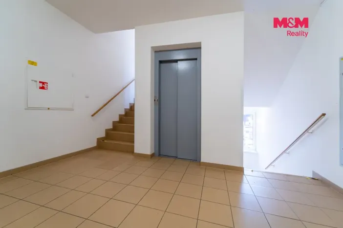 Pronájem bytu 2+kk, Mělník, Za Stadionem, 71 m2