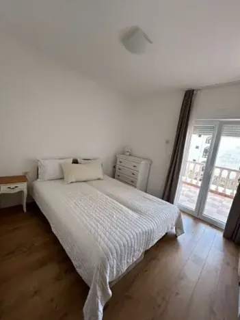 Prodej bytu 3+kk, Pržno, Černá Hora, 87 m2