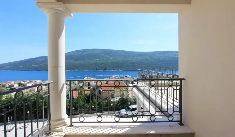 Prodej bytu 4+kk, Đenovići, Černá Hora, 125 m2