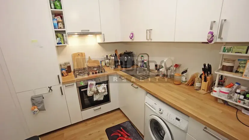 Pronájem bytu 2+1, Praha - Hloubětín, Zelenečská, 50 m2