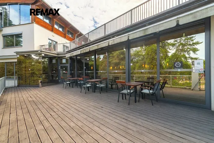 Prodej restaurace, Plzeň, Částkova, 489 m2