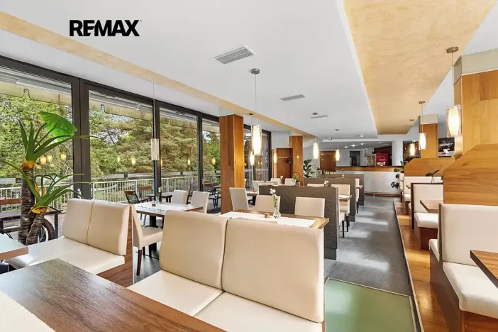 Prodej restaurace, Plzeň, Částkova, 489 m2