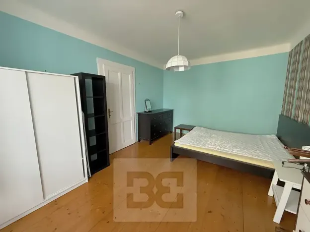 Pronájem bytu 2+kk, Praha - Žižkov, Radhošťská, 47 m2