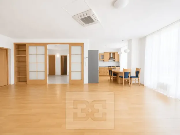 Pronájem bytu 3+kk, Břeclav, Husova, 100 m2
