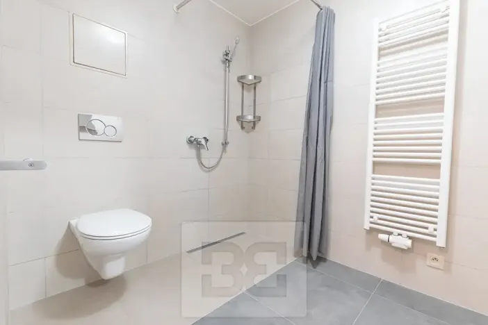 Pronájem bytu 2+kk, Praha - Košíře, Vrchlického, 43 m2