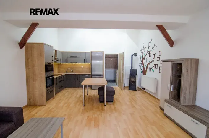 Pronájem bytu 2+kk, Jevíčko, Palackého nám., 76 m2