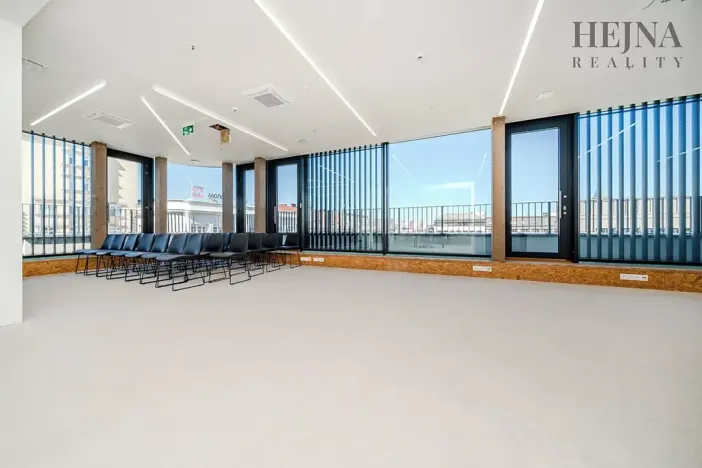 Pronájem obchodního prostoru, Ostrava, náměstí Dr. E. Beneše, 802 m2