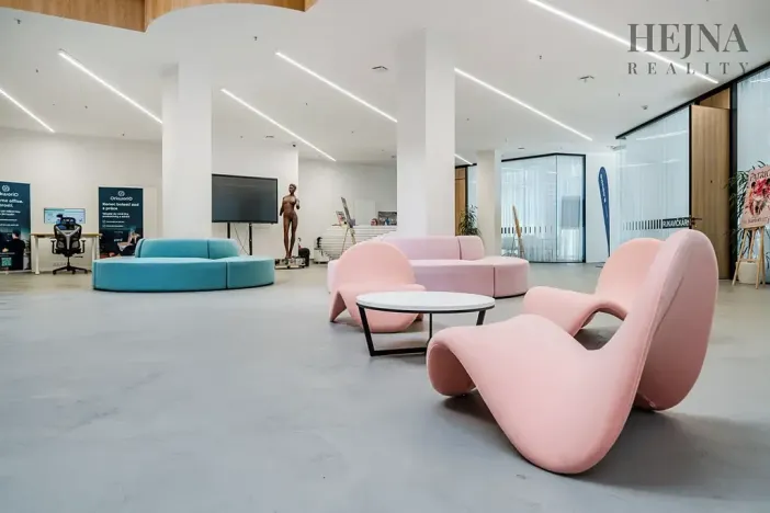 Pronájem kanceláře, Ostrava, náměstí Dr. E. Beneše, 62 m2