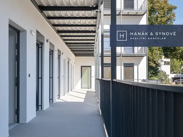 Pronájem bytu 1+kk, Brno, Francouzská, 25 m2