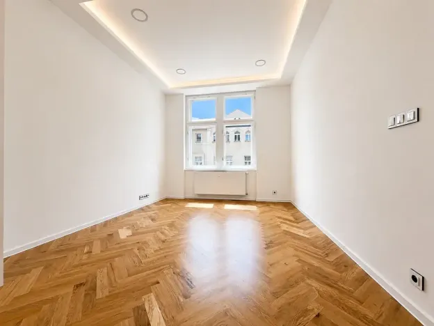 Prodej bytu 2+kk, Praha - Holešovice, Dělnická, 42 m2
