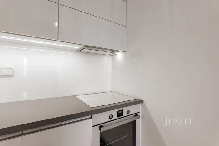 Pronájem bytu 2+kk, Praha - Kobylisy, Pohnertova, 43 m2