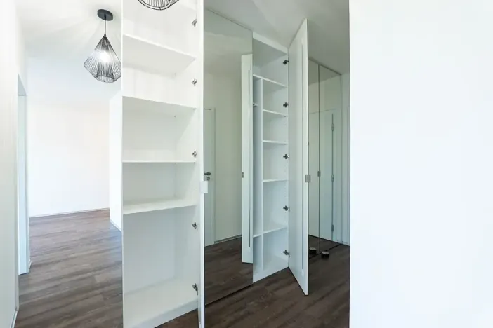 Pronájem bytu 2+kk, Praha - Kobylisy, Pohnertova, 43 m2