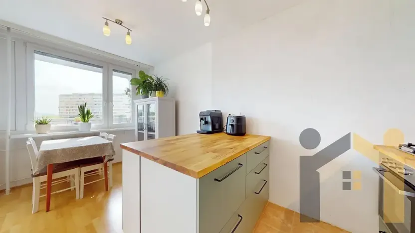 Prodej bytu 3+1, Praha - Braník, Novodvorská, 73 m2