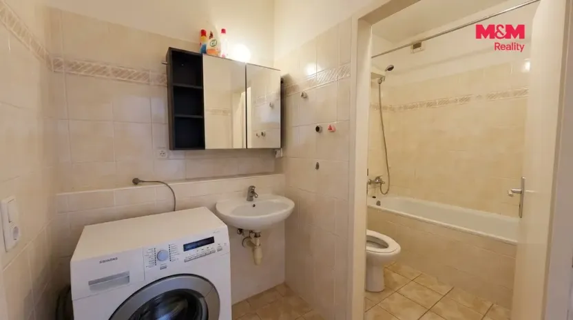 Pronájem bytu 2+kk, Praha - Hostivař, Přeštická, 52 m2