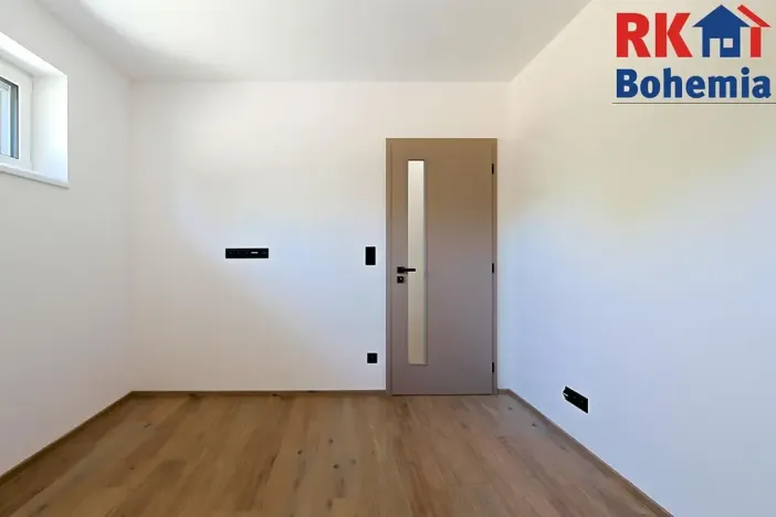 Prodej rodinného domu, Doubravčice, Mukařovská, 98 m2