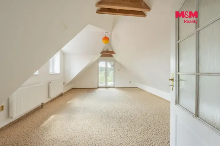 Prodej rodinného domu, Krakovec, 200 m2