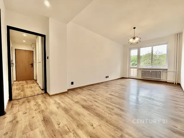 Pronájem bytu 2+1, Děčín, Kamenická, 50 m2