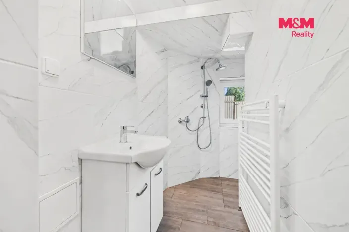 Prodej rodinného domu, Rožďalovice, Melantrichova, 170 m2