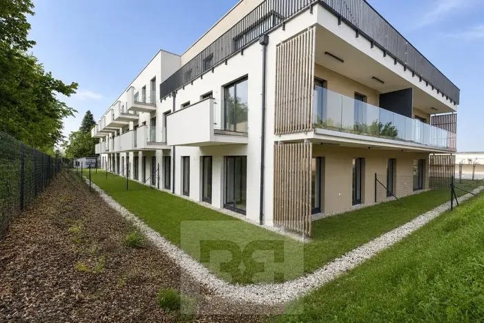 Pronájem bytu 3+kk, Kostelec nad Černými lesy, Živcova, 59 m2