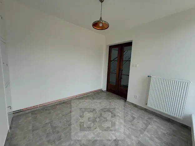 Pronájem rodinného domu, Praha - Kobylisy, Líbeznická, 170 m2