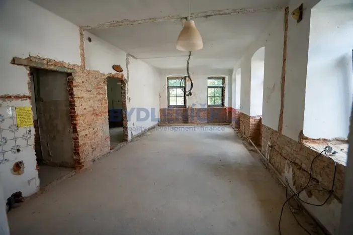 Prodej rodinného domu, Černá v Pošumaví, 190 m2